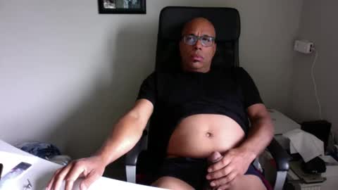 Snapshot of little_buddha chatting on 05.21.26 Pure Black Power online show from 05.21.26