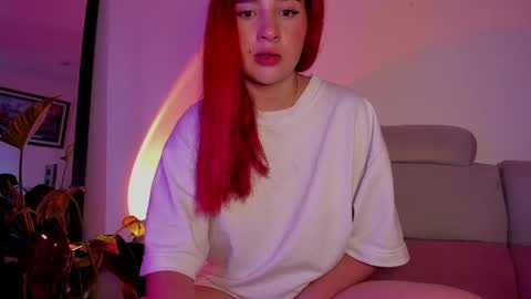 Snapshot of little_emilyd chatting on 05.05.26 Emily online show from 05.05.26