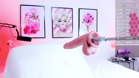 little_ivonne online show from 11.07.25