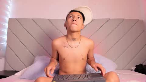 little_kris1 online show from 10.09.25