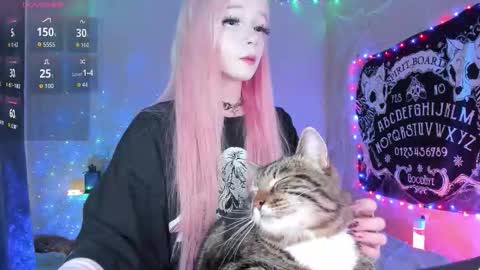 Snapshot of little_misaki chatting on 10.26.25 Maria online show from 10.26.25