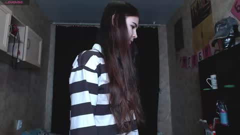 Snapshot of little_owlx chatting on 10.03.25 Alice.. online show from 10.03.25