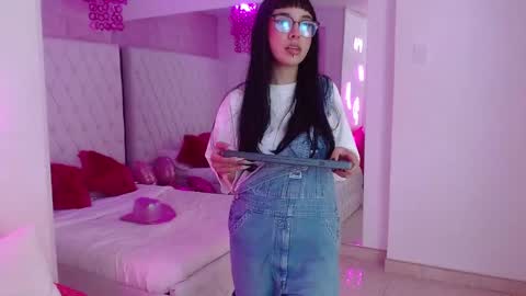 Snapshot of little_paulette chatting on 03.04.26 Paulette online show from 03.04.26