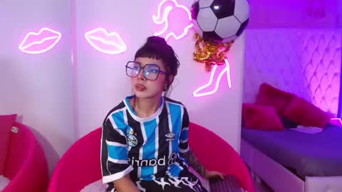 Paulette online show from 07.09.26
