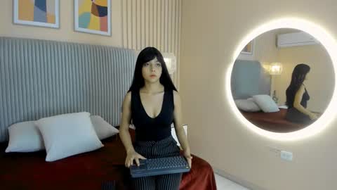little_roose online show from 09.24.25