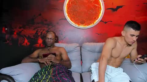 Snapshot of little_show_sexy chatting on 02.20.26 little_show_sexy online show from 02.20.26