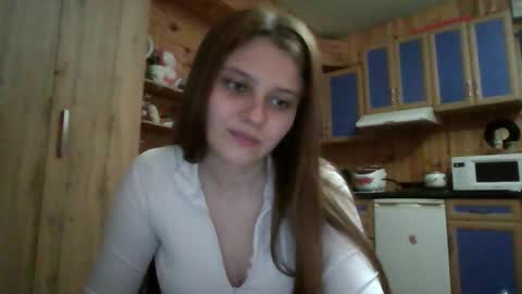 Snapshot of little_shygirl_ chatting on 09.30.25 little_shygirl_ online show from 09.30.25