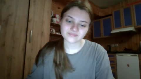 Snapshot of little_shygirl_ chatting on 10.09.25 little_shygirl_ online show from 10.09.25