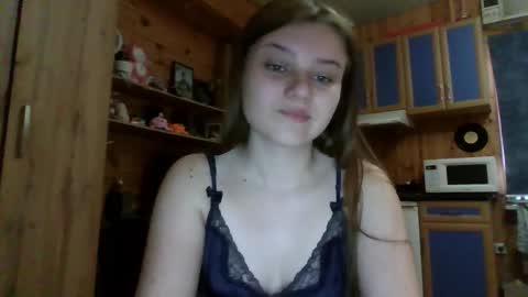Snapshot of little_shygirl_ chatting on 10.15.25 little_shygirl_ online show from 10.15.25