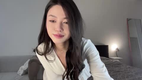 little_sunrice online show from 09.18.25
