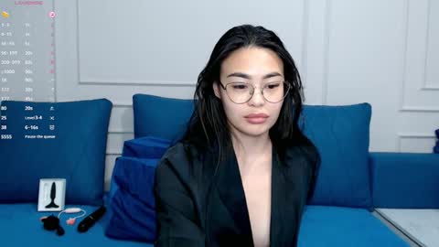 Snapshot of little_v1rgin_angel chatting on 03.21.26 Kwan online show from 03.21.26