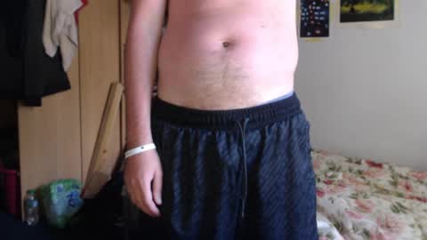 littlealien7 online show from 12.31.24