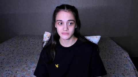 Snapshot of littleashleyy chatting on 12.22.24 littleashleyy online show from 12.22.24