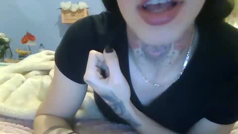 Snapshot of littlebitchalicyah chatting on 01.24.25 alicyah online show from 01.24.25