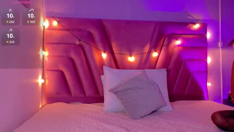 Tania  online show from 10.22.25