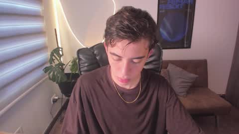 Snapshot of littleferxxo chatting on 12.19.24 Ferxxo online show from 12.19.24