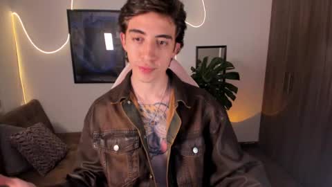 Snapshot of littleferxxo chatting on 01.01.25 Ferxxo online show from 01.01.25