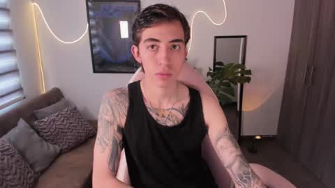 Snapshot of littleferxxo chatting on 01.03.25 Ferxxo online show from 01.03.25