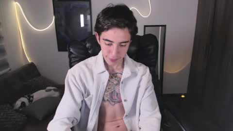 Snapshot of littleferxxo chatting on 01.07.25 Ferxxo online show from 01.07.25