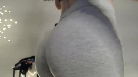 Snapshot of littleflowers chatting on 11.29.25 Your little flower online show from 11.29.25