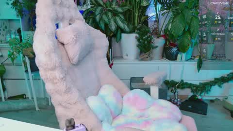 Riza Riri Puff  online show from 01.11.26