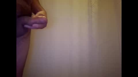 littleguyy888 online show from 11.24.25