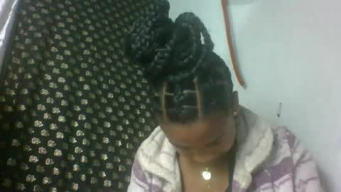 Snapshot of littlehotpanda chatting on 09.11.25 edra online show from 09.11.25