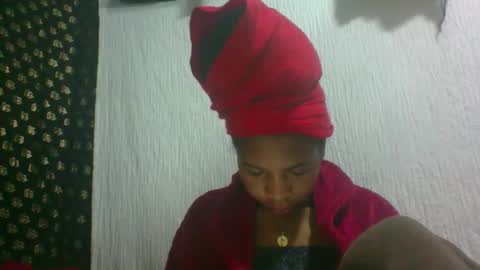 Snapshot of littlehotpanda chatting on 09.21.25 edra online show from 09.21.25