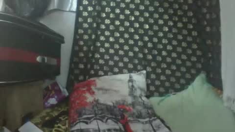 Snapshot of littlehotpanda chatting on 09.24.25 edra online show from 09.24.25