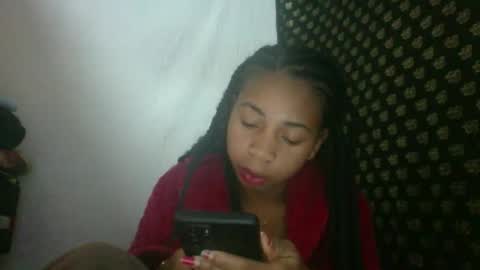 Snapshot of littlehotpanda chatting on 09.28.25 edra online show from 09.28.25