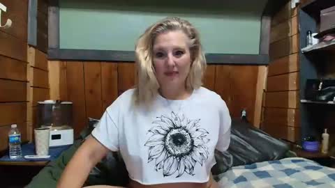 lisanixs online show from 03.25.26