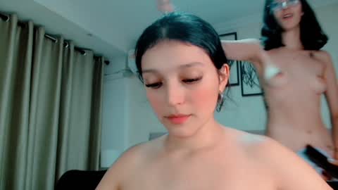 Sarahs Room online show from 12.15.24