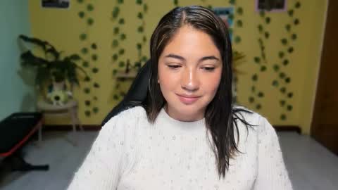 Snapshot of littleprety6969 chatting on 03.22.26 Mia Wednesday to Sunday 730 am to 1030 am Colombian Hour D online show from 03.22.26