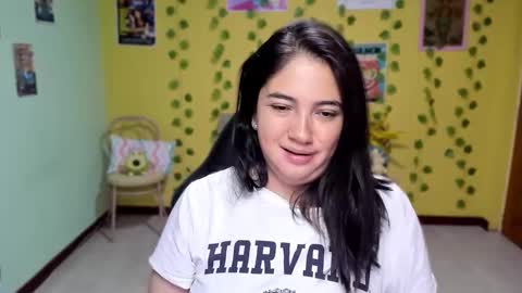 Snapshot of littleprety6969 chatting on 05.24.26 Mia Wednesday to Sunday 730 am to 1030 am Colombian Hour D online show from 05.24.26
