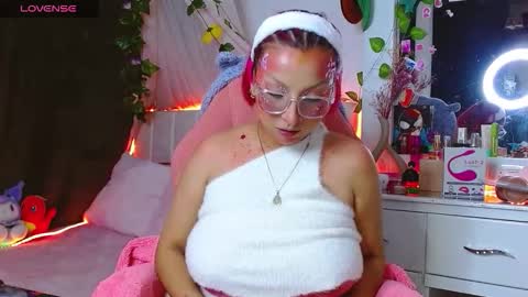 Ruby Rouse online show from 11.01.25