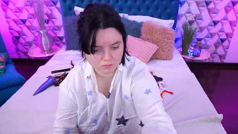 Snapshot of littleshyy chatting on 04.28.26 Masha online show from 04.28.26