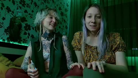 Snapshot of littlespacemouse chatting on 12.02.24 Niki free tg channel with some photos gifs and info about streams online show from 12.02.24