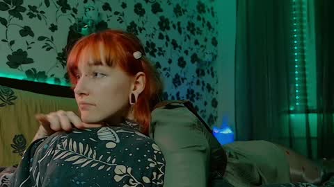 Snapshot of littlespacemouse chatting on 01.15.25 Niki free tg channel with some photos gifs and info about streams online show from 01.15.25