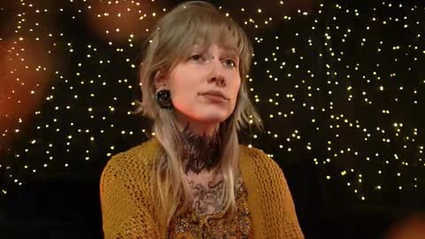 Snapshot of littlespacemouse chatting on 02.17.26 Niki free tg channel with some photos gifs and info about streams online show from 02.17.26