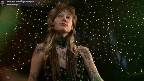 Niki  free tg channel with some photos gifs and info about streams  online show from 04.13.26