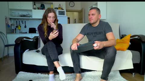 Little Tifany online show from 10.17.25