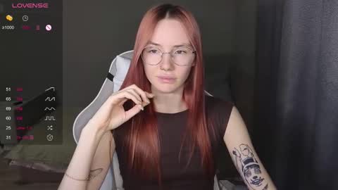 Snapshot of littlevildevil chatting on 11.15.25 Eliana online show from 11.15.25