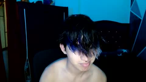 Snapshot of littlextrem chatting on 09.30.25 Eros online show from 09.30.25