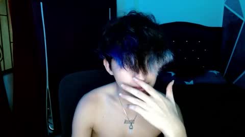 Snapshot of littlextrem chatting on 10.04.25 Eros online show from 10.04.25