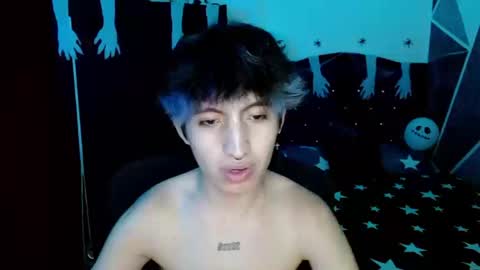 Snapshot of littlextrem chatting on 10.26.25 Eros online show from 10.26.25