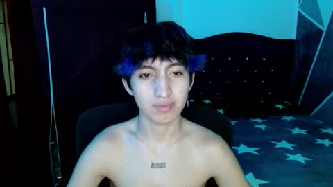 Snapshot of littlextrem chatting on 11.05.25 Eros online show from 11.05.25