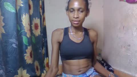 Snapshot of littleyanah chatting on 02.03.26 yanah online show from 02.03.26