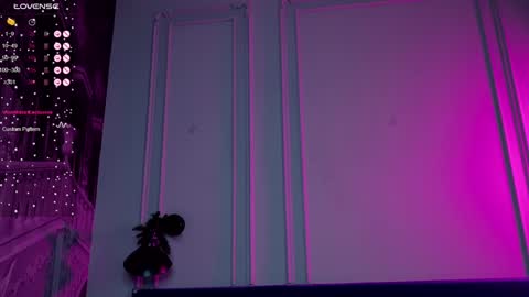 Snapshot of liv_fay chatting on 12.25.24 Liv 3 online show from 12.25.24