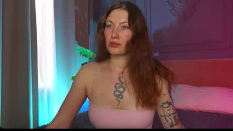 Snapshot of liv_fay chatting on 09.14.25 Liv 3 online show from 09.14.25