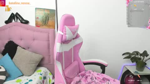 Snapshot of liv_rosse chatting on 05.15.26 Katalina Novoa. online show from 05.15.26